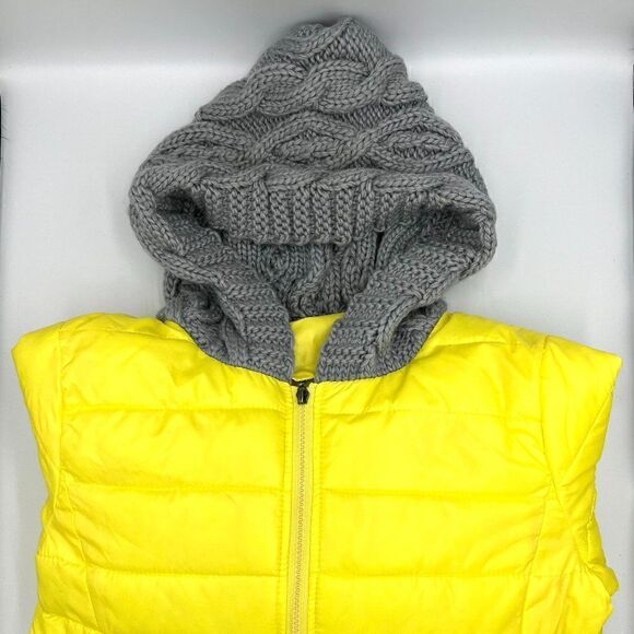 Hooded Yellow Bomber Jacket - Picture 4 of 9